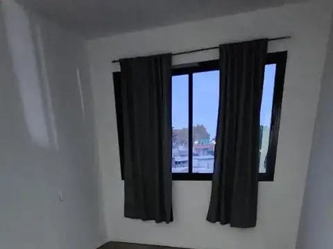Oficina en Alquiler en San Antonio de Padua, $ 200.000