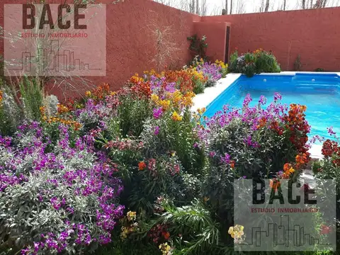 Casa en General Fernandez Oro