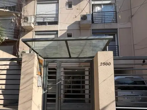 DEPARTAMENTO EN VENTA - Castelar centro