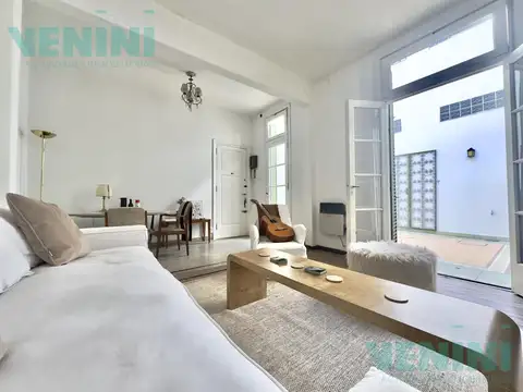 Depto Tipo Casa en Venta de 4 ambientes