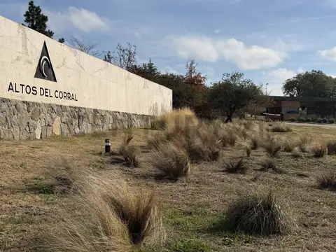Terreno en Venta en Altos del Corral, USD 32.300