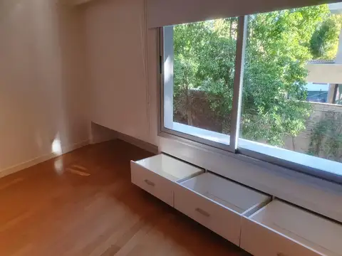 Departamento en Alquiler con 2 cocheras