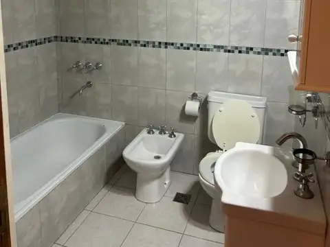 Alquilo Monoambiente en Martin Coronado F: 10975
