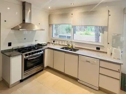 Casa en Alquiler Temporal en Costa Esmeralda, USD 150