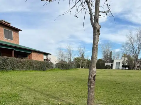 Terreno en Venta en Las Casuarinas, USD 45.000