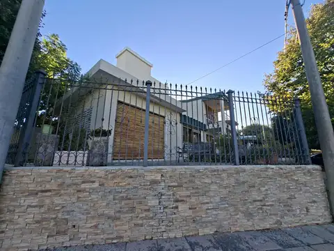 Casa en Venta de 5 dormitorios