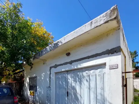 CASA P.H  EN VENTA EN ITUZAINGO
