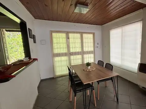 Casa 5 ambientes con 1 baño