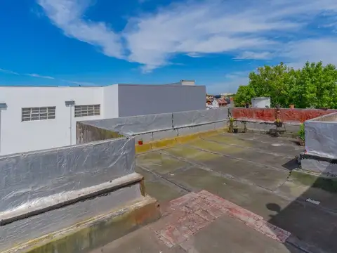 Avenida Pedro Luro 5000