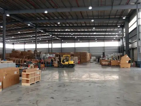 Alquiler Depósito logistico 3162m2 en Garin