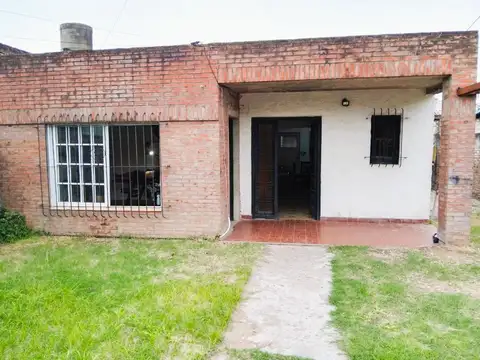 CASA EN VENTA GARIN