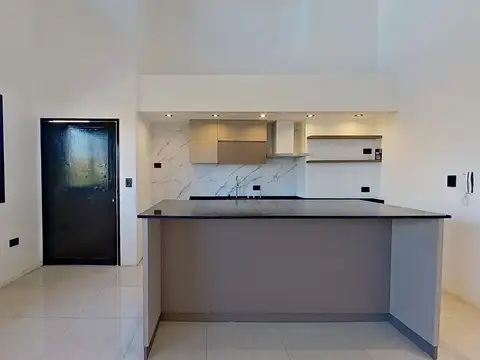 Depto Tipo Casa en Venta con 2 cocheras