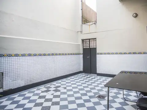 Depto Tipo Casa en Venta en Colegiales, USD 295.000