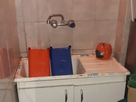 Depto Tipo Casa en Venta en Villa Lugano, USD 110.000