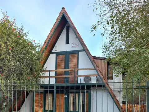 CASA ALPINA EN ALQUILER – 4 DORMITORIOS, PILETA Y AMPLIO LOTE