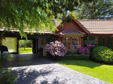 Casa Chalet  en Venta en Banco Provincia, Moreno, G.B.A. Zona Oeste
