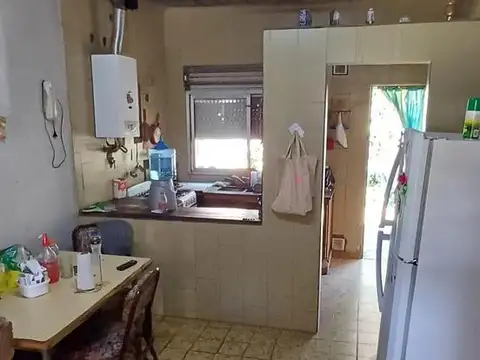 Casa en Venta en Capitan Bermudez, USD 47.000