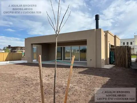 Casa en Venta al Este