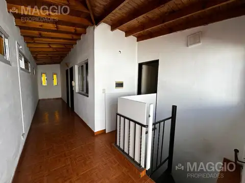 Depto Tipo Casa en Alquiler en Ramos Mejia Sur, $ 850.000