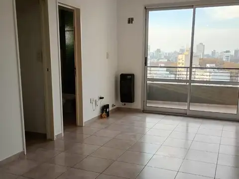 Venta monoambiente Av.13 e/63 y 64