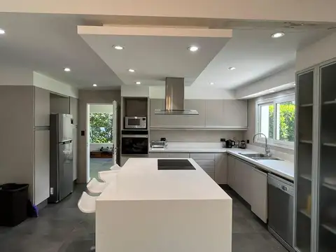 Apta crédito, casa en venta, El Portillo.