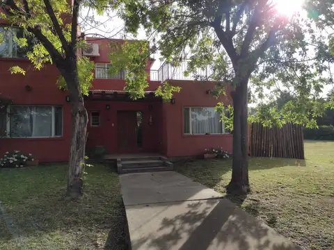 Casa en Venta de 5 dormitorios