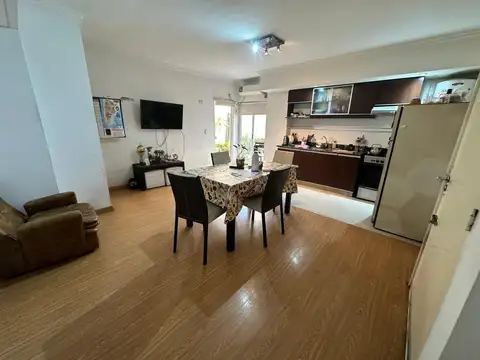 Departamento 2 ambientes con patio en Villa Lugano