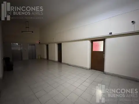   R E S E R V A D O   Luminosa oficina C/ Balcón a 9 de Julio - Monserrat