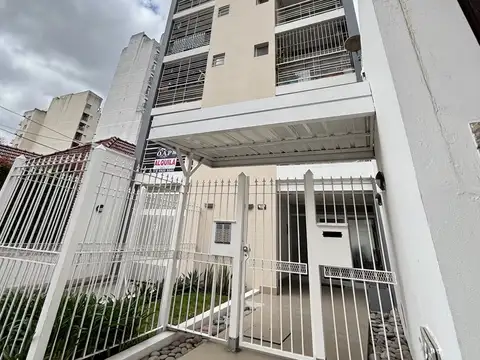 Alquiler 2 amb amplio en Muñiz