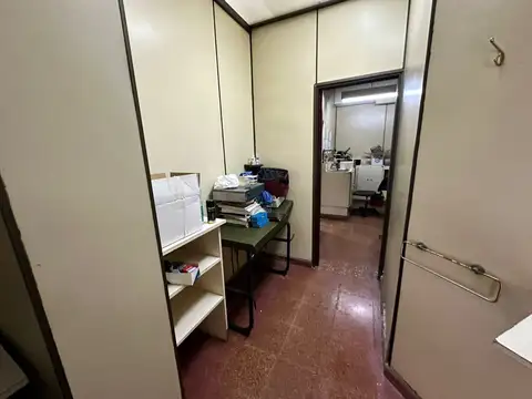 EN VENTA LOCAL COMERCIAL EN CENTRO COMERCIAL DE MAR DE AJO