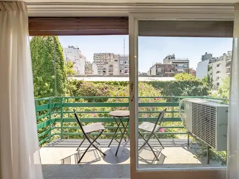 Departamento en venta, 4 ambientes con balcón, baulera y cochera en Guatemala, Palermo