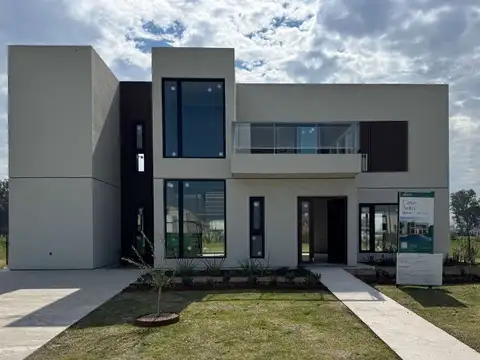 Casa terminada 4 ambientes duplex Country Aluen