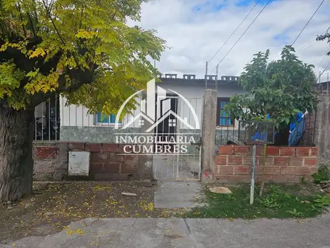 CASA EN VENTA BARRIO SOLIDARIDAD