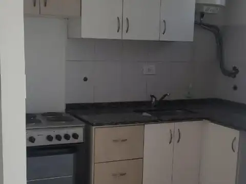 SE VENDE Dpto 1 hab B° Alberdi