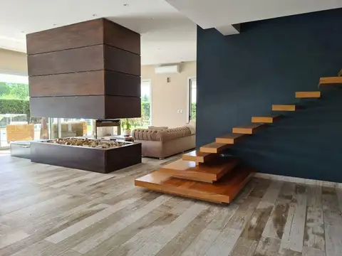 VENTA CASA EN BARRIO PRIVADO LUJÁN DE CUYO
