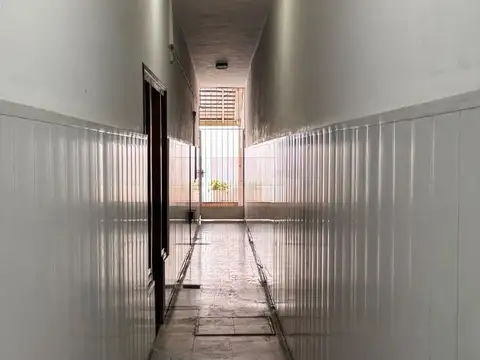 Acevedo 4051, Lomas del 100