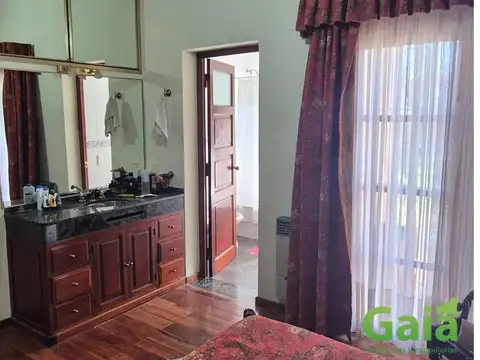 Casa en venta en La silleta cuatro dormitorios