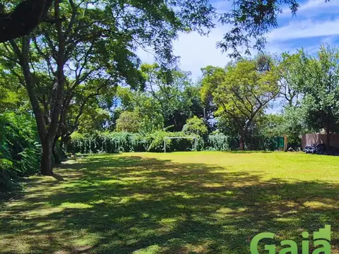 Casa 6 ambientes con 3 baños