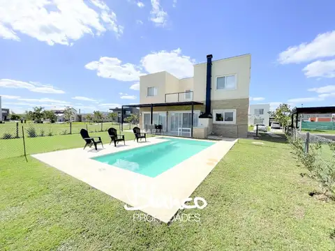 Casa en Venta en Acacias, Puertos del Lago, Escobar, G.B.A. Zona Norte