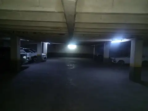 Venta Cochera en Microcentro Ciudad de Mendoza