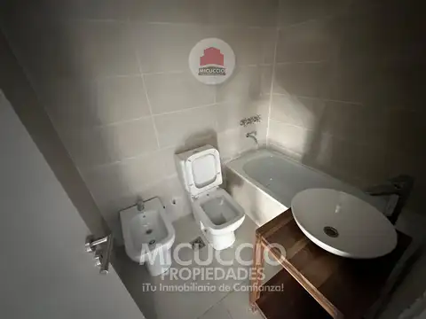 Departamento 2 ambientes con 1 baño