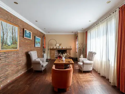 CASA A LA VENTA EN FUNES HILLS - SAN MARINO 3 dormitorios