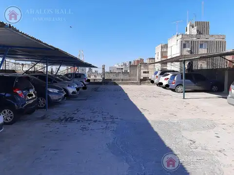 Vendo cochera en Bv. Chacabuco Cordoba