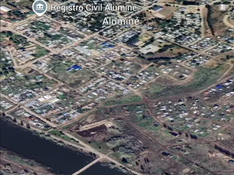 Terreno en Venta 20  mts Fondo