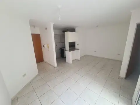 VENTA DPTO 2 DORM SAN MARTIN PROX Av CASTRO BARROS