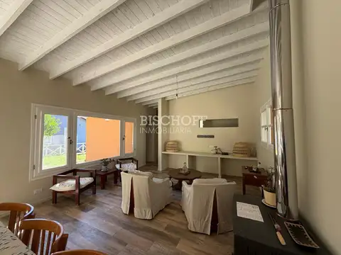 CASA DE 4 AMBIENTES EN LAS GAVIOTAS