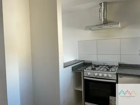 Departamento en Alquiler en Remedios de Escalada, $ 520.000