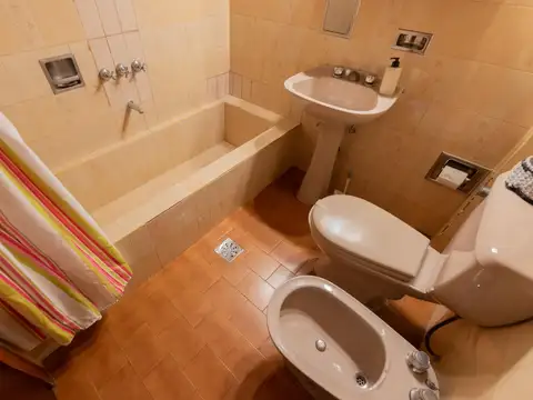 Avenida Albarellos 2900