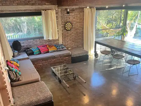 VENTA CASA AGUA DE ORO 3 DORM   PILETA CBA
