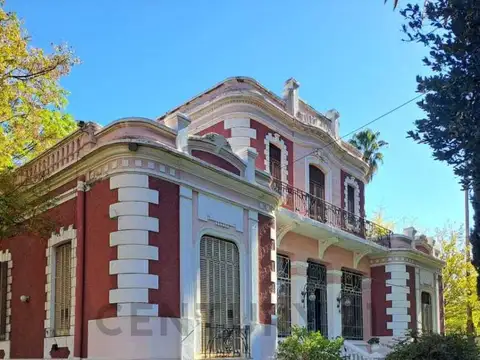 Hotel en Venta en Villa Nueva De Guaymallen, USD 320.000